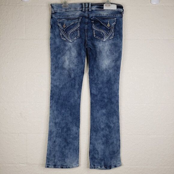 Ariya Light Bleach Out Jeans 13/14 - Picture 7 of 16